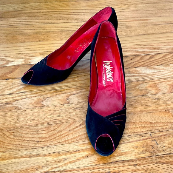 Vintage Ingledew’s Peep-toe Pumps - Picture 2 of 9